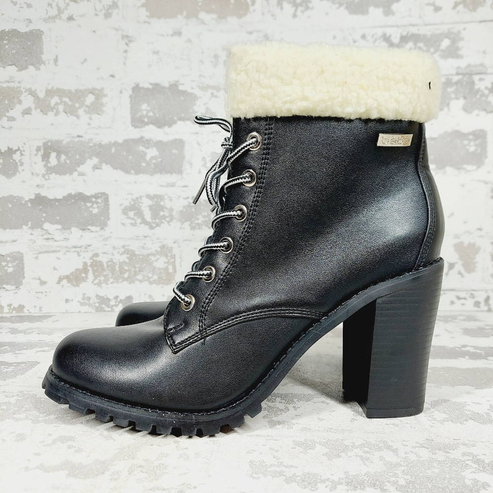 NEW Bebe Kimmberly Women's Black Ankle High Laced Chunky Heels Boots B618